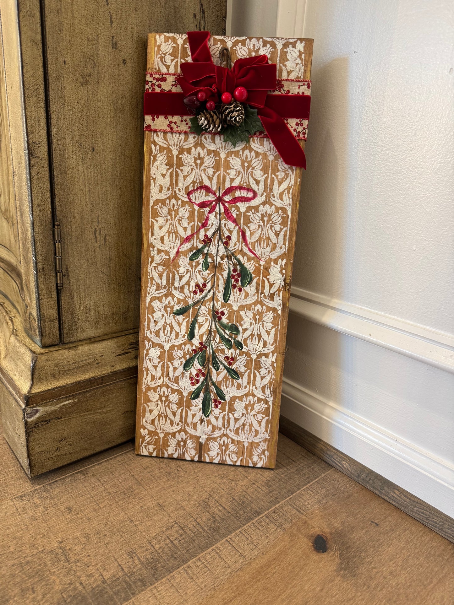 Hand Painted Mistletoe Board